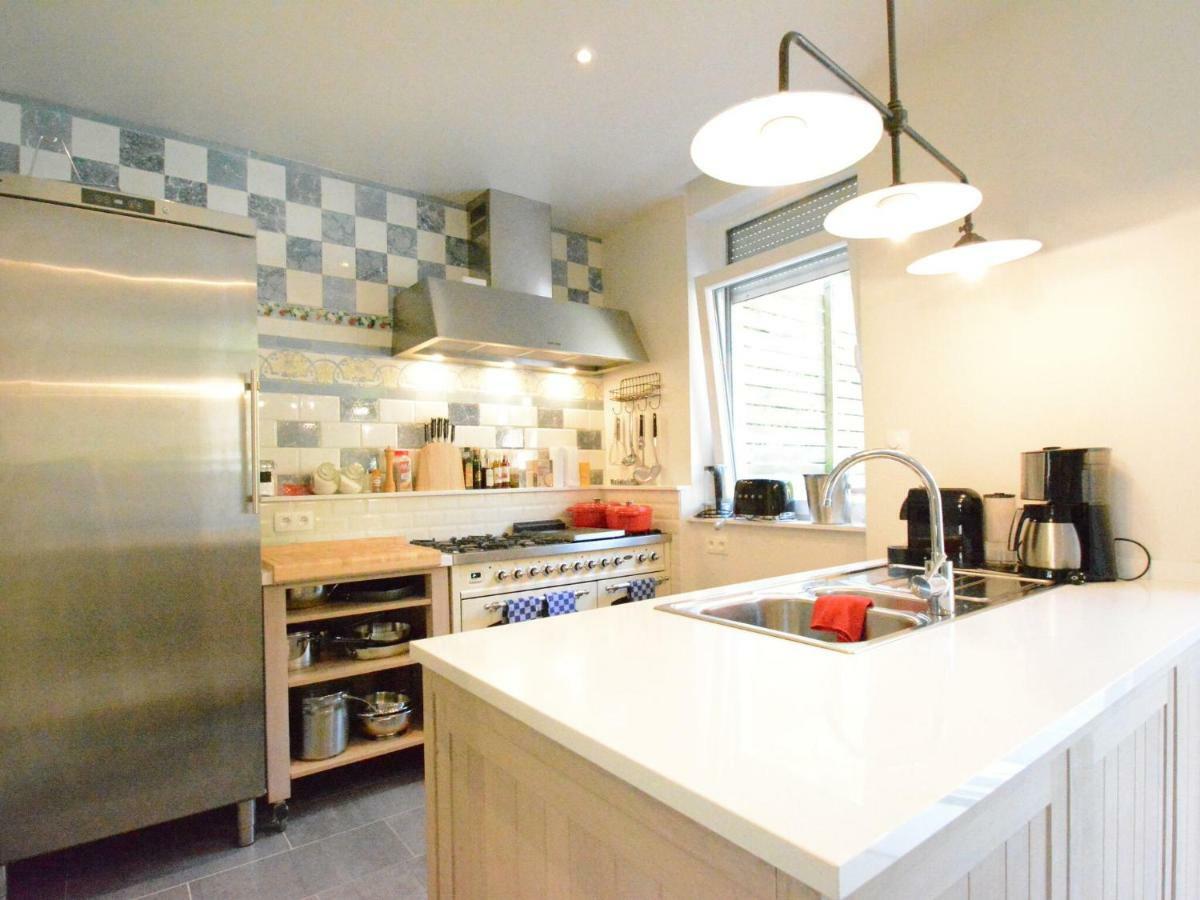 부용 Large Townhouse With Pool Table 빌라 외부 사진